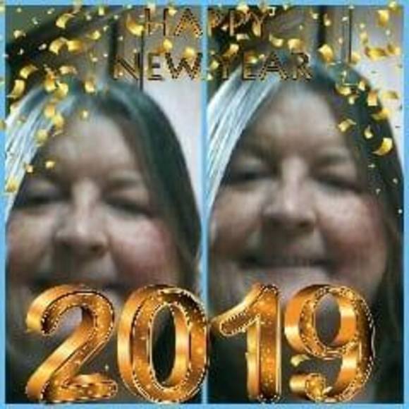 Meet your Posher, Janet - Picture 1 of 1